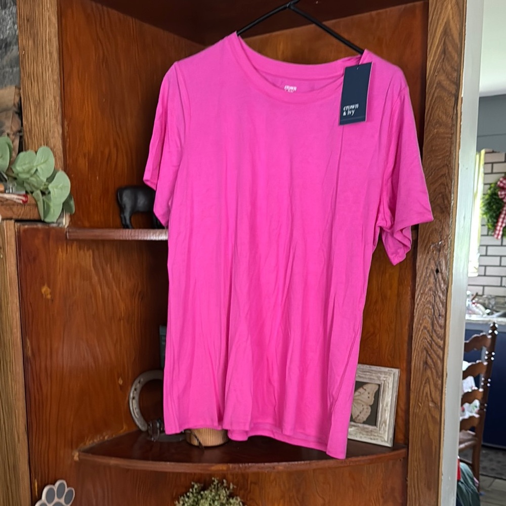 Pink Crew Neck T-Shirt.  Runs small